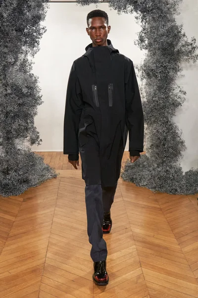Look 26